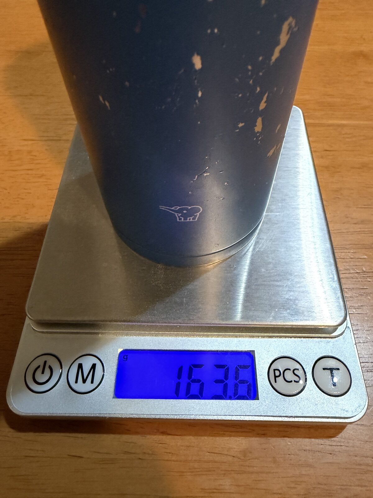 2年間使用した象印の水筒の実測重量163.6g